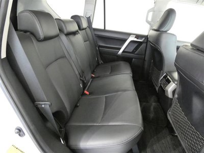 2023 Toyota LAND CRUISER PRADO — миниатюра 22