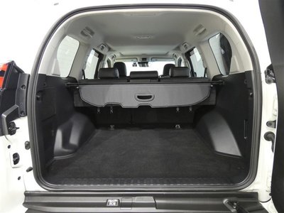 2023 Toyota LAND CRUISER PRADO — миниатюра 23