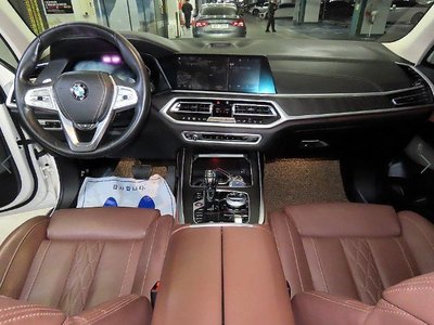 2022 BMW X7 照片 10