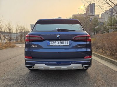 صورة 8 لـ 2021 BMW X5