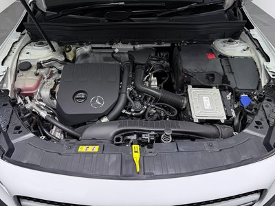 MERCEDES-BENZ GLB - 8