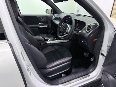 MERCEDES-BENZ GLB - 3