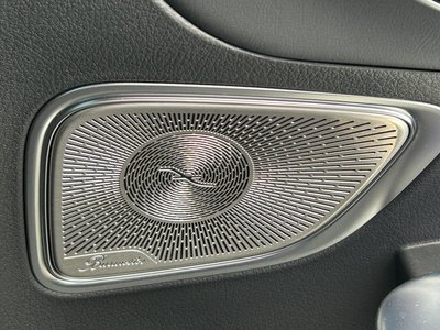 2025 Mercedes-BENZ GLC AMG — миниатюра 19