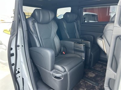 2024 Toyota VELLFIRE 照片 8