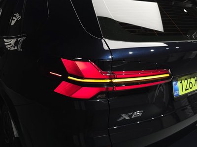 2026 BMW X5 缩略图 11