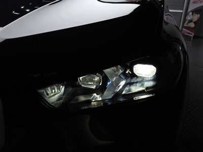 صورة 10 لـ 2026 BMW X5