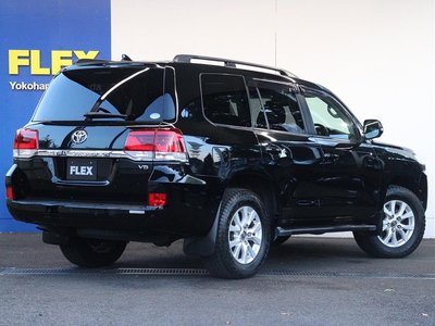 صورة 3 لـ 2018 Toyota LAND CRUISER 200