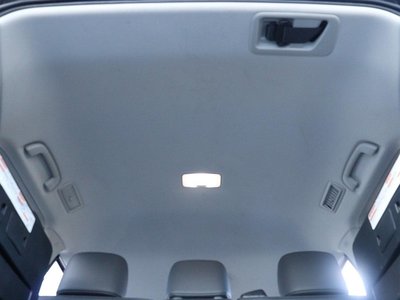 2018 Toyota LAND CRUISER 200 — миниатюра 12