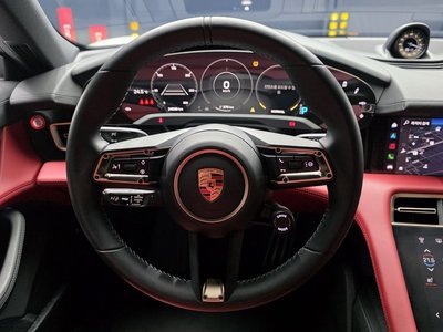 2023 Porsche TAYCAN 缩略图 13