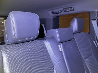 TOYOTA LAND CRUISER 250 - 7