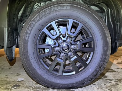 TOYOTA LAND CRUISER 250 - 8