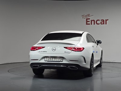 MERCEDES-BENZ CLS-CLASS - 4