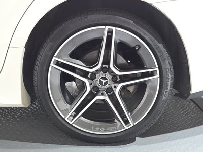 MERCEDES-BENZ CLS-CLASS - 8