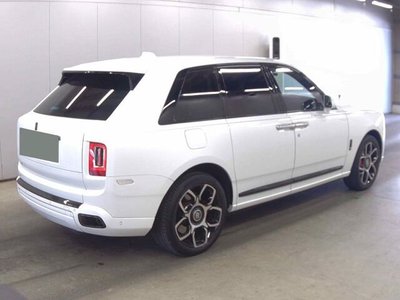 ROLLS-ROYCE CULLINAN - 5