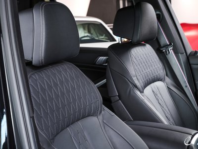 2023 BMW X5 — миниатюра 68