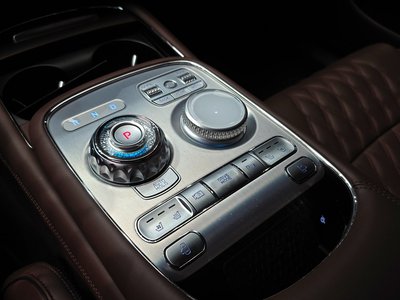 صورة 9 لـ 2023 Genesis G90 (RS4)