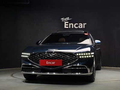 صورة 2 لـ 2023 Genesis G90 (RS4)