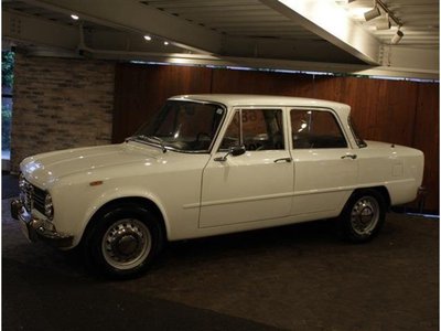صورة 4 لـ 1971 ALFA Romeo JULIA