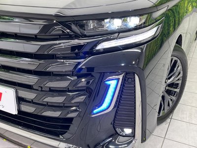 TOYOTA VELLFIRE - 5