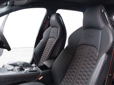 2019 AUDI RS4 AVANT thumbnail 45