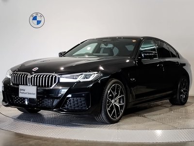 BMW 5 SERIES - 1
