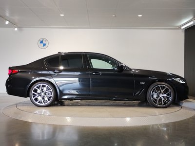 BMW 5 SERIES - 9