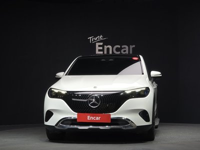 MERCEDES-BENZ EQE - 2