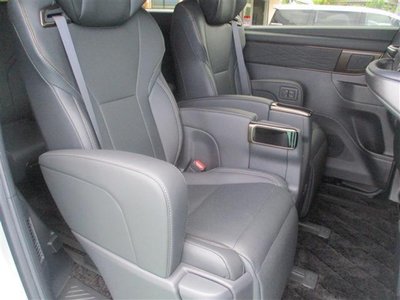 2026 TOYOTA ALPHARD 缩略图 15