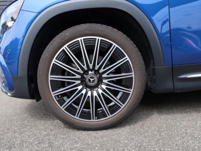 MERCEDES-BENZ GLB - 10