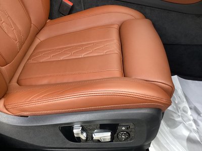 2026 BMW X6 缩略图 36