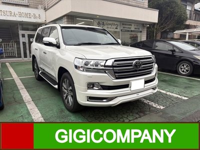 TOYOTA LAND CRUISER 200