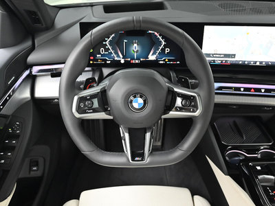 2025 BMW 5 SERIES 缩略图 13