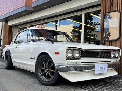 NISSAN SKYLINE GT-R