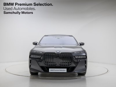 BMW I7 - 4