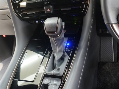 2023 Toyota ALPHARD thumbnail 18