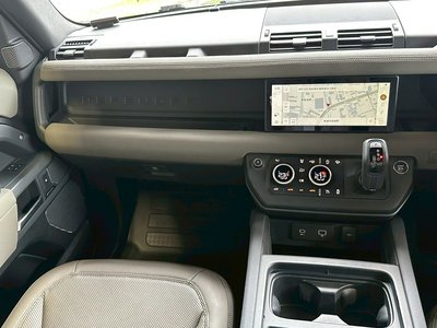 صورة مصغرة 30 لـ 2023 LAND Rover DEFENDER