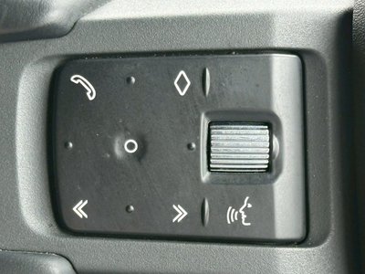 صورة مصغرة 34 لـ 2023 LAND Rover DEFENDER