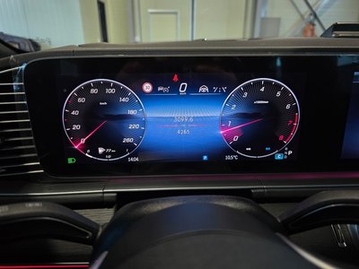 MERCEDES-BENZ GLS - 6