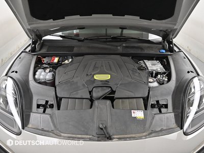 صورة 7 لـ 2023 Porsche CAYENNE
