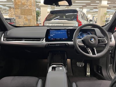 2025 BMW X1 照片 3