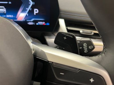 2025 BMW X1 thumbnail 21