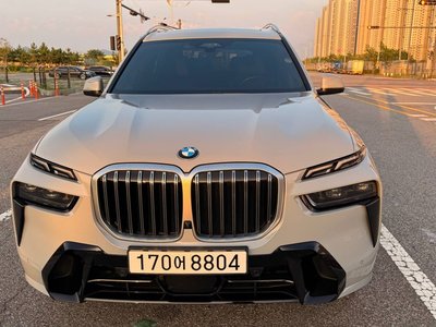 2023 BMW X7 照片 1