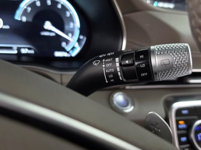 2023 Genesis GV80 thumbnail 28