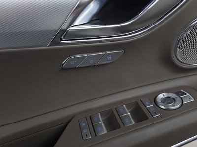 2023 Genesis GV80 thumbnail 29