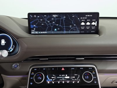2023 Genesis GV80 thumbnail 19
