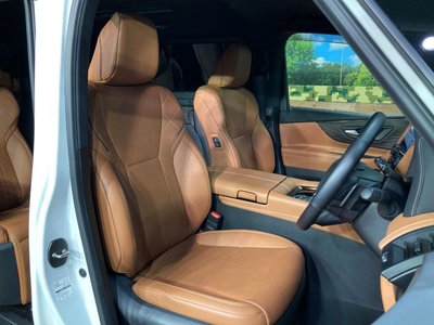 صورة 9 لـ 2025 Toyota VELLFIRE