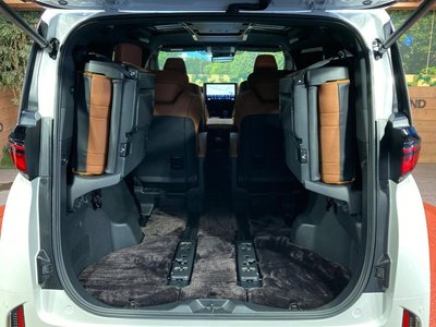 2025 Toyota VELLFIRE 缩略图 37