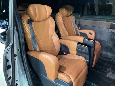 صورة 10 لـ 2025 Toyota VELLFIRE