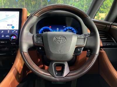 صورة 8 لـ 2025 Toyota VELLFIRE