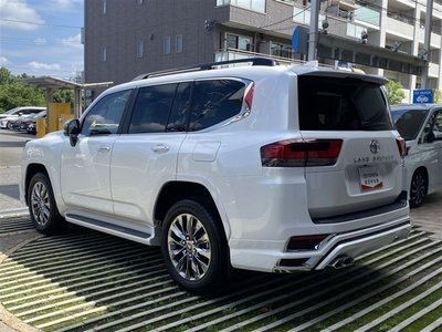 2026 Toyota LAND CRUISER 300 — фото 2